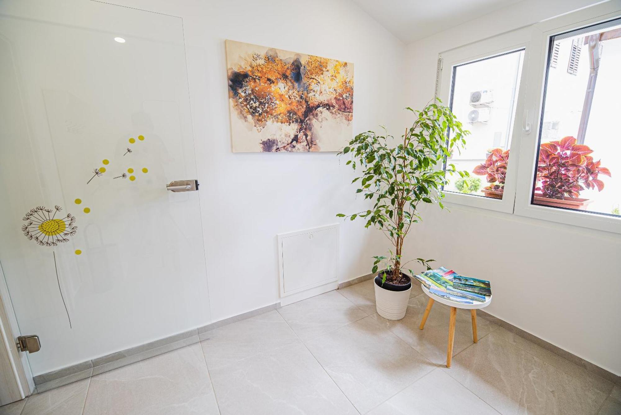 Gotar Apartment With Garden 科巴里德 外观 照片